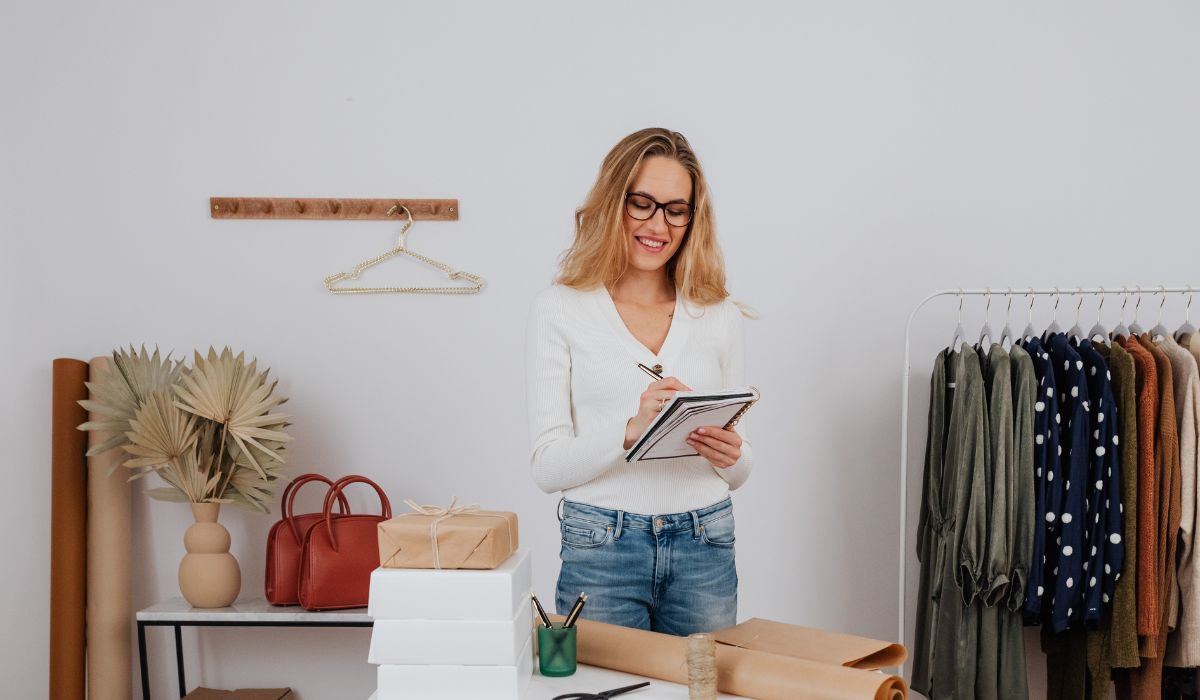 A women managing small business