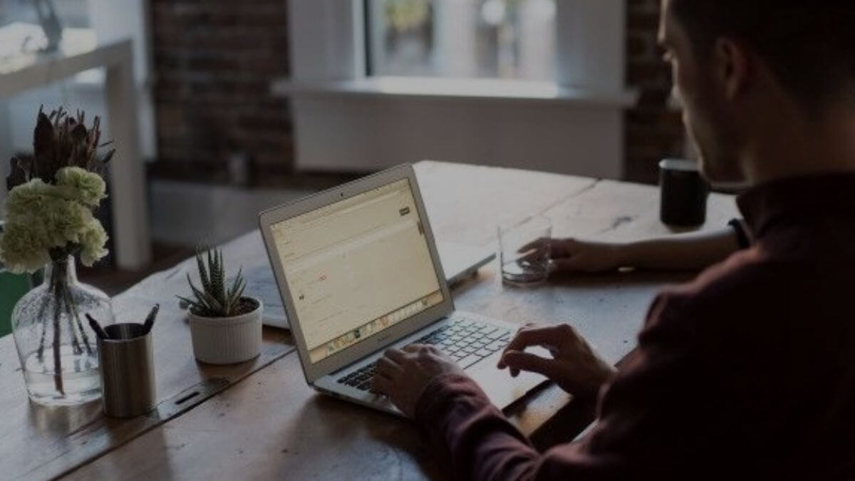 Overcoming Impostor Syndrome Freelancers Stop Doubt Spiral